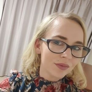 Meet your Posher, Natasha-lee